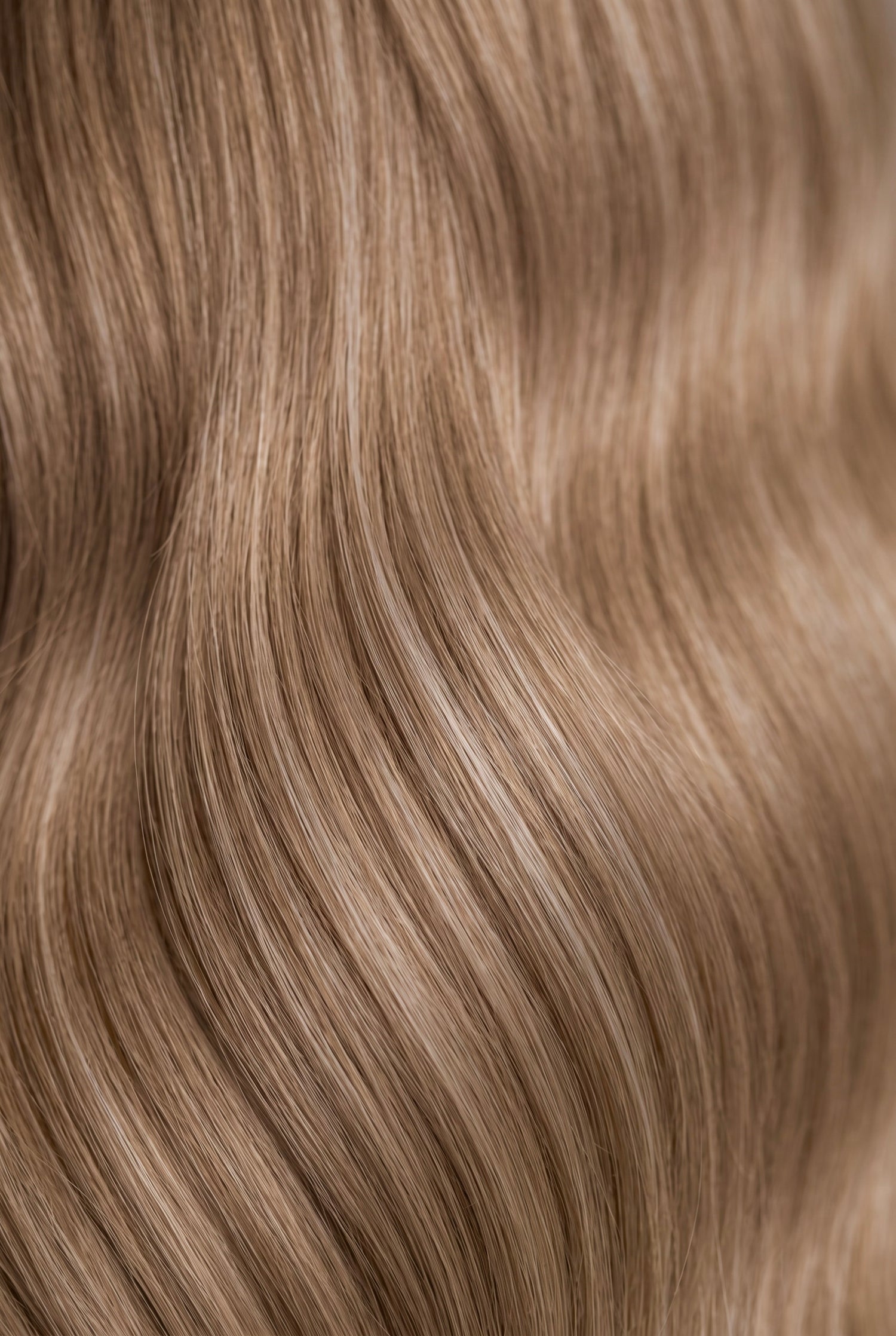 MALIBU TAN WEFT